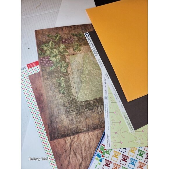 Assorted 12"x12" Scrapbook Paper Collection - Patterns Textures & Designs 5 lbs - Picture 3 of 9